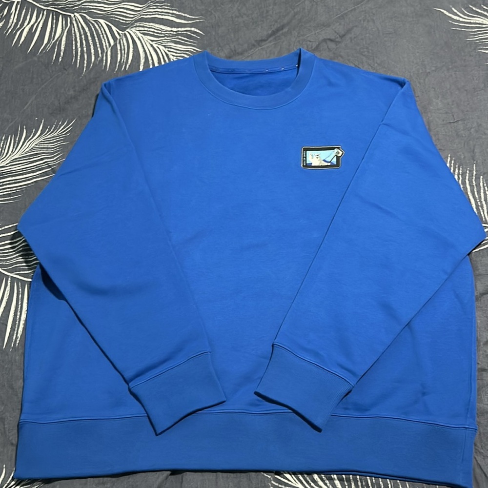 DJI sweater ( brand new )